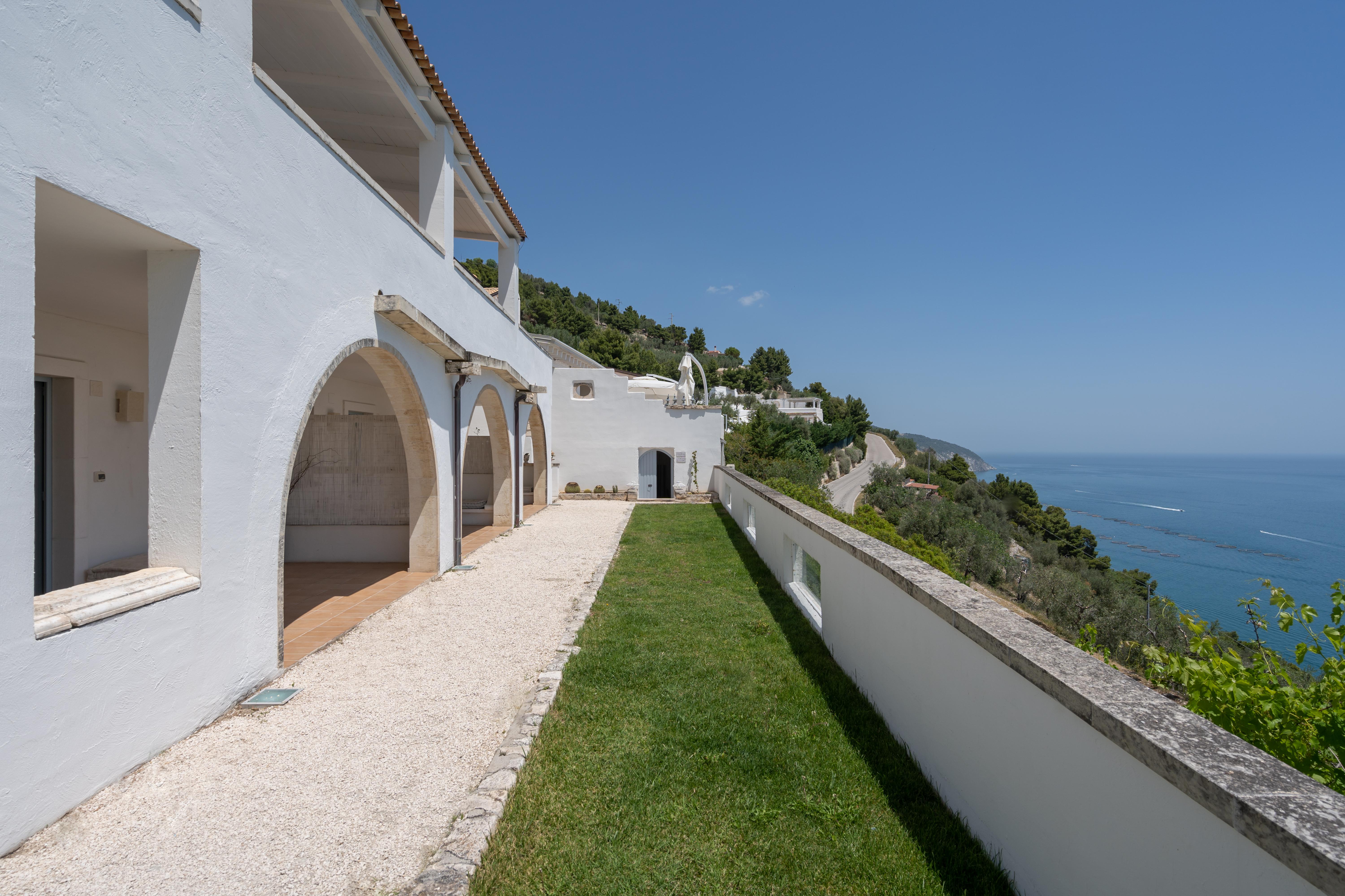 La Locanda Del Carrubo Mattinata Buitenkant foto