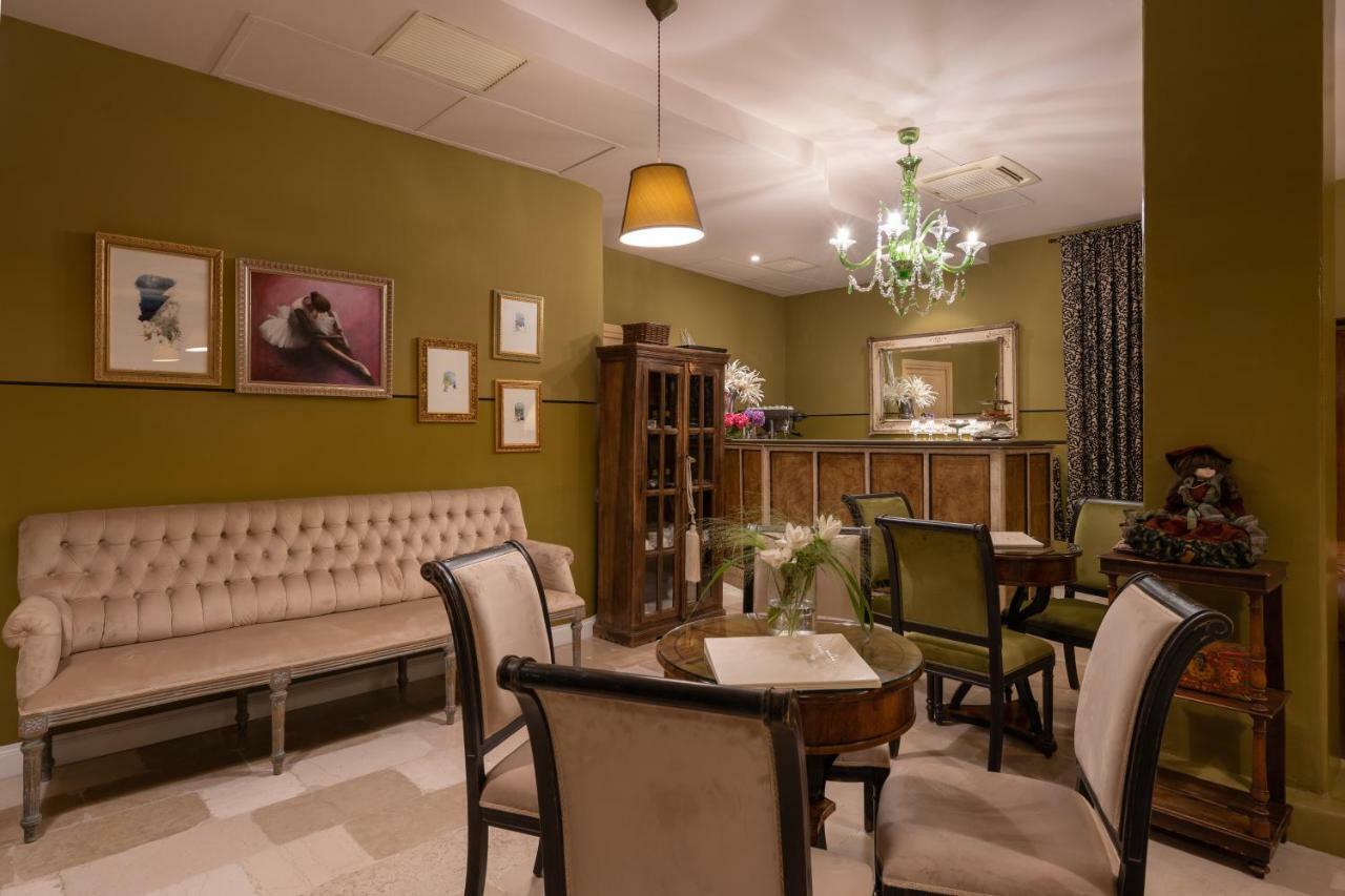 La Locanda Del Carrubo Mattinata Buitenkant foto